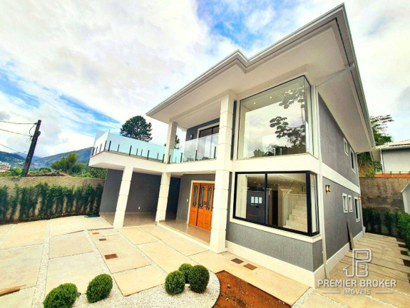 Casa com 3 Quartos à Venda, 166 m² em Carlos Guinle - Teresópolis