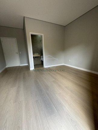 Imagem Casa de Condomínio com 3 Quartos à Venda, 163 m² em Chácaras Aracary - Várzea Paulista