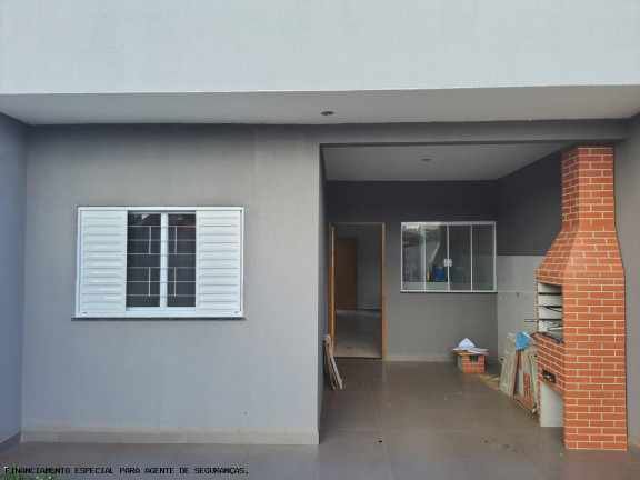 Imagem Casa com 3 Quartos à Venda, 72 m² em Jardim Carmelo - Sarandi Imagem Casa com 3 Quartos à Venda, 72 m² em Jardim Carmelo - Sarandi