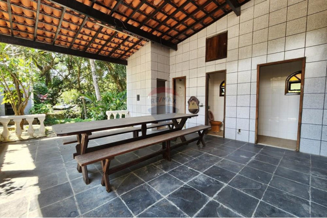 Imagem Casa com 4 Quartos à Venda, 300 m² em Várzea Das Moças - Niterói