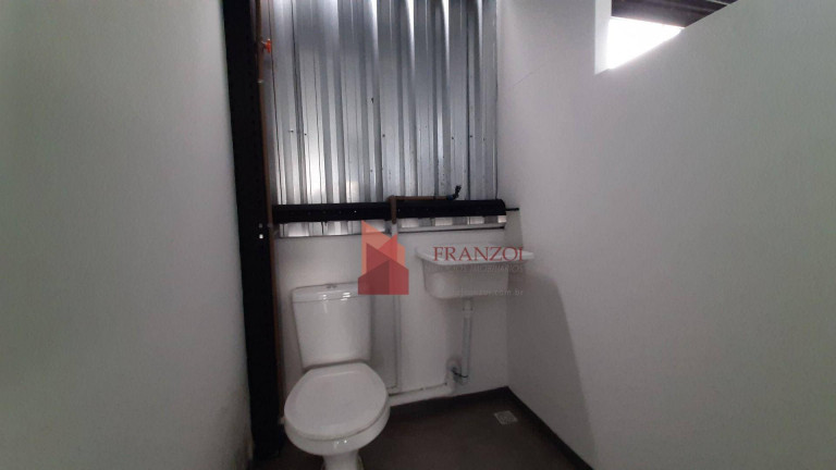 Imagem Galpão para Alugar, 430 m² em São João - Itajaí Imagem Galpão para Alugar, 430 m² em São João - Itajaí
