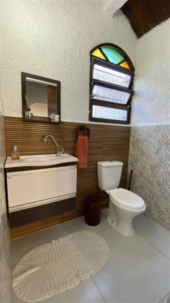 Imagem Sobrado com 5 Quartos à Venda, 174 m² em Canto Do Forte - Praia Grande Imagem Sobrado com 5 Quartos à Venda, 174 m² em Canto Do Forte - Praia Grande