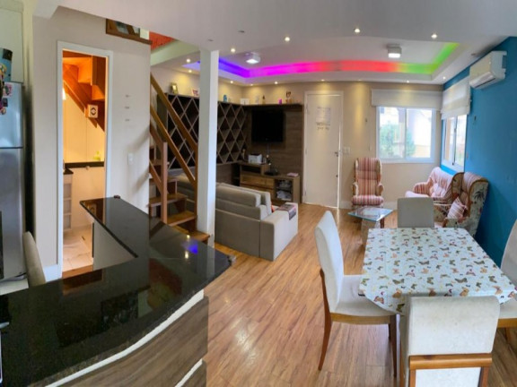 Imagem Sobrado com 3 Quartos à Venda, 117 m² em Alto Petrópolis - Porto Alegre Imagem Sobrado com 3 Quartos à Venda, 117 m² em Alto Petrópolis - Porto Alegre