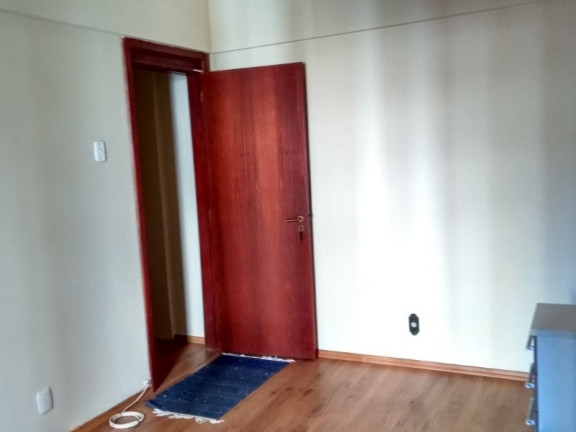 Imagem Apartamento com 3 Quartos à Venda, 90 m² em Centro Histórico - Porto Alegre Imagem Apartamento com 3 Quartos à Venda, 90 m² em Centro Histórico - Porto Alegre