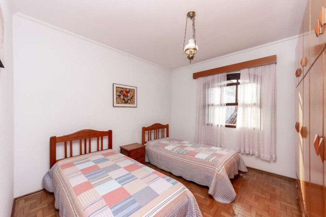 Imagem Casa com 4 Quartos à Venda, 226 m² em Vila Isa - São Paulo