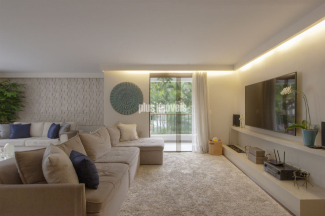 Imagem Apartamento com 4 Quartos à Venda, 240 m² em Real Parque - São Paulo Imagem Apartamento com 4 Quartos à Venda, 240 m² em Real Parque - São Paulo
