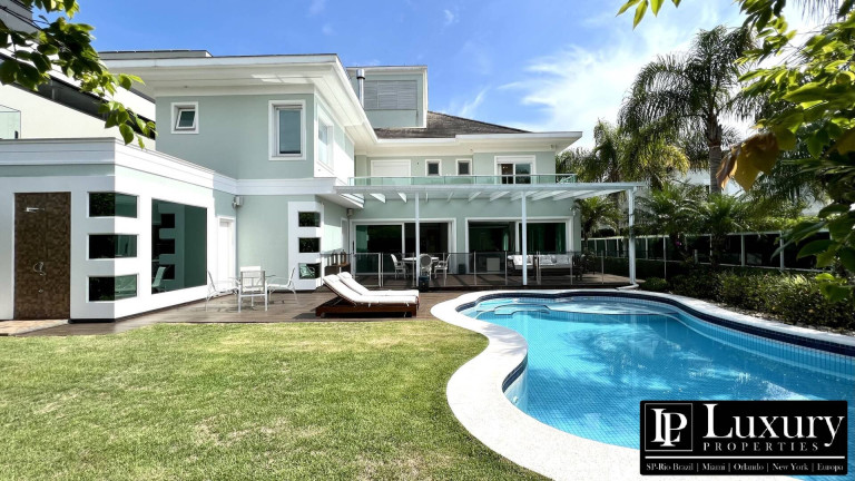 Imagem Casa com 7 Quartos à Venda, em Jurerê Internacional - Florianópolis Imagem Casa com 7 Quartos à Venda, em Jurerê Internacional - Florianópolis