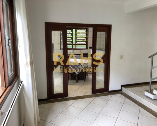 Imagem Casa com 3 Quartos à Venda, 208 m² em Anita Garibaldi - Joinville