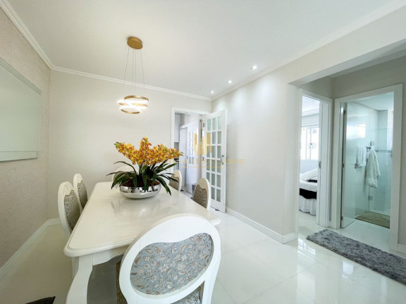 Imagem Apartamento com 2 Quartos à Venda, 110 m² em Centro - Balneário Camboriú
