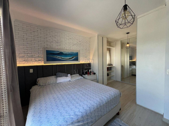 Imagem Casa com 3 Quartos à Venda, 165 m² em Tamboré 04 - Santana De Parnaíba Imagem Casa com 3 Quartos à Venda, 165 m² em Tamboré 04 - Santana De Parnaíba