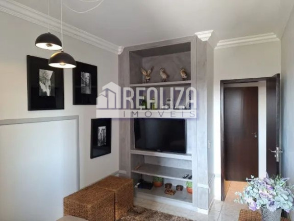 Imagem Apartamento com 4 Quartos à Venda, 216 m² em Boa Vista - Uberaba Imagem Apartamento com 4 Quartos à Venda, 216 m² em Boa Vista - Uberaba