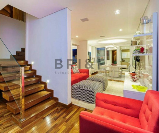Imagem Casa com 3 Quartos à Venda, 550 m² em Pacaembu - São Paulo Imagem Casa com 3 Quartos à Venda, 550 m² em Pacaembu - São Paulo