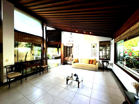 Imagem Casa com 4 Quartos à Venda, 261 m² em Candeal - Salvador Imagem Casa com 4 Quartos à Venda, 261 m² em Candeal - Salvador