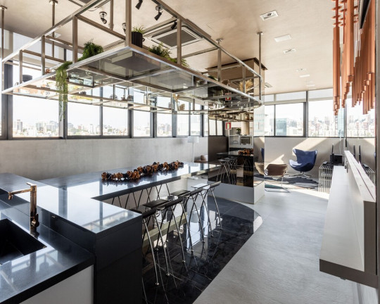 Imagem Imóvel com 1 Quarto à Venda, 43 m² em Auxiliadora - Porto Alegre Imagem Imóvel com 1 Quarto à Venda, 43 m² em Auxiliadora - Porto Alegre