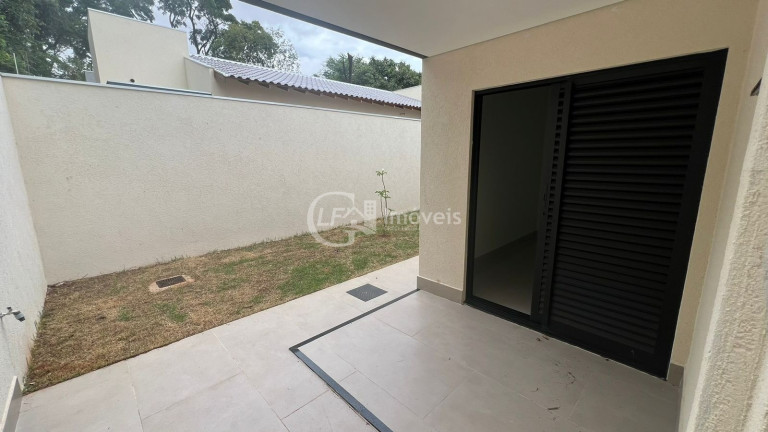 Imagem Casa com 3 Quartos à Venda, 143 m² em Jardim Veraneio - Campo Grande Imagem Casa com 3 Quartos à Venda, 143 m² em Jardim Veraneio - Campo Grande