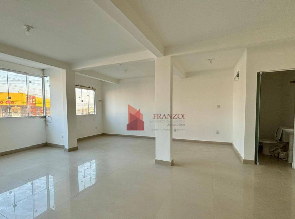 Imagem Sala Comercial para Alugar, 47 m² em Cordeiros - Itajaí Imagem Sala Comercial para Alugar, 47 m² em Cordeiros - Itajaí