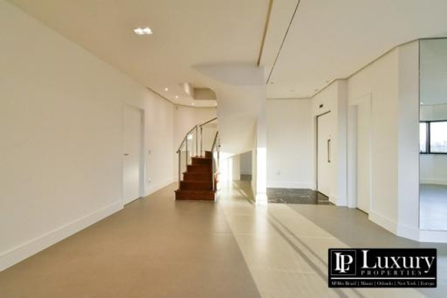 Imagem Cobertura com 4 Quartos à Venda, 365 m² em São Paulo