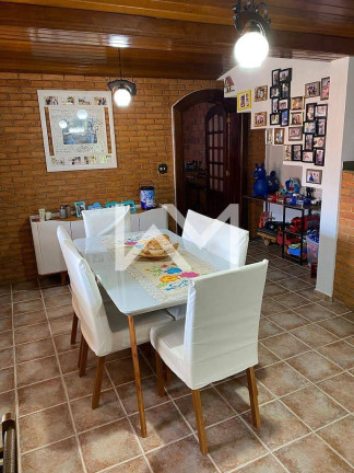 Imagem Sobrado com 3 Quartos à Venda, 217 m² em Jardim Santa Cecília - Guarulhos Imagem Sobrado com 3 Quartos à Venda, 217 m² em Jardim Santa Cecília - Guarulhos