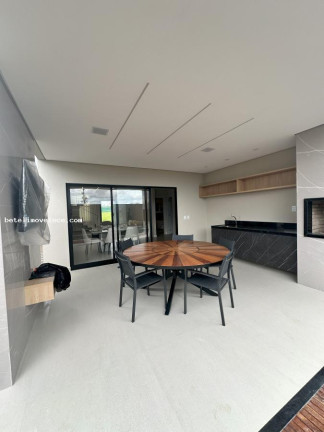 Imagem Casa de Condomínio com 4 Quartos à Venda, 275 m² em Cidade Alpha - Eusébio Imagem Casa de Condomínio com 4 Quartos à Venda, 275 m² em Cidade Alpha - Eusébio