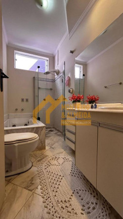 Imagem Casa com 4 Quartos à Venda, 268 m² em Centro - Itapetininga Imagem Casa com 4 Quartos à Venda, 268 m² em Centro - Itapetininga