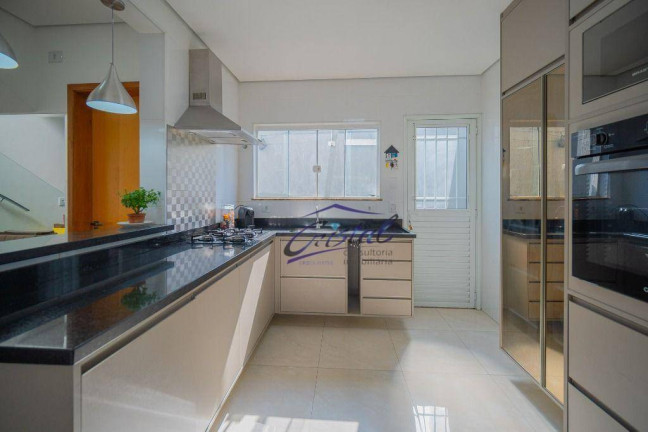 Imagem Casa com 2 Quartos à Venda, 203 m² em Osasco - Osasco Imagem Casa com 2 Quartos à Venda, 203 m² em Osasco - Osasco