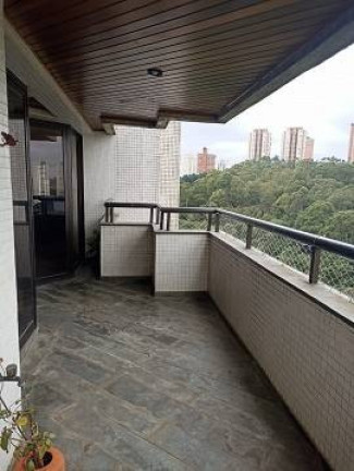 Imagem Imóvel com 4 Quartos à Venda, 196 m² em Panamby - São Paulo Imagem Imóvel com 4 Quartos à Venda, 196 m² em Panamby - São Paulo