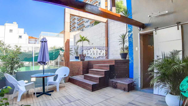 Imagem Imóvel com 5 Quartos à Venda, 365 m² em Grajaú - Rio De Janeiro Imagem Imóvel com 5 Quartos à Venda, 365 m² em Grajaú - Rio De Janeiro