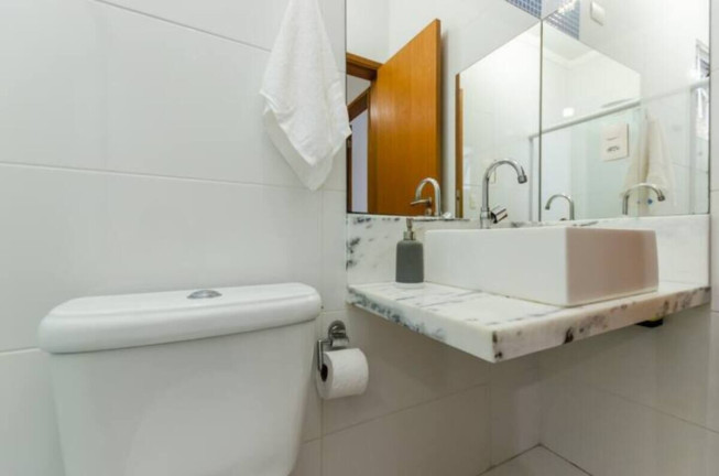 Imagem Casa com 3 Quartos para Alugar, 136 m² em Gonzaga - Santos Imagem Casa com 3 Quartos para Alugar, 136 m² em Gonzaga - Santos