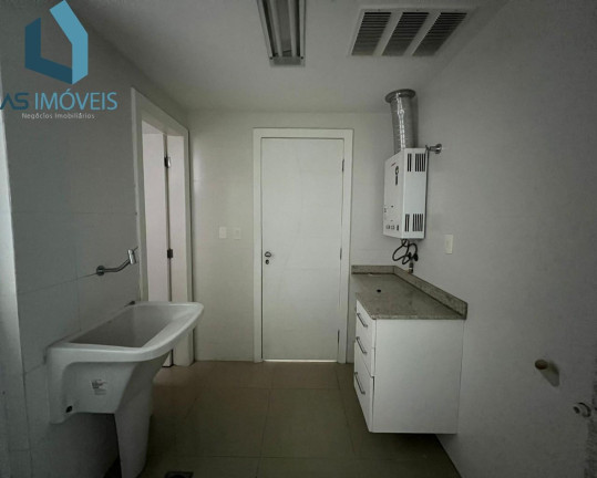Imagem Apartamento com 4 Quartos à Venda, 140 m² em Braga - Cabo Frio