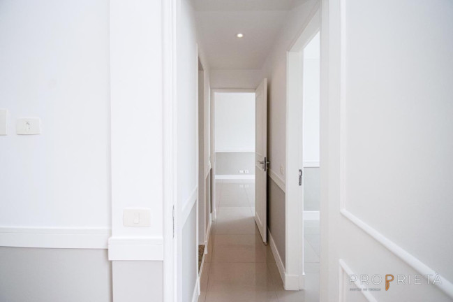 Imagem Apartamento com 2 Quartos à Venda,  em Humaitá - Rio De Janeiro