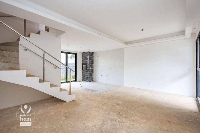 Imagem Sobrado com 3 Quartos à Venda, 112 m² em Santa Cândida - Curitiba