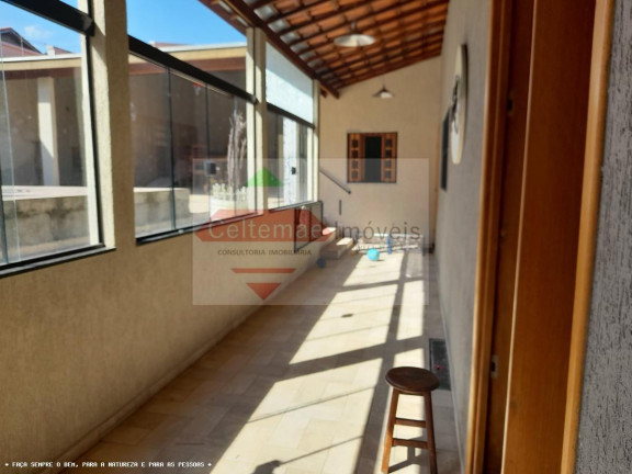 Imagem Chácara com 4 Quartos à Venda, 280 m² em Barreiro - Taubaté Imagem Chácara com 4 Quartos à Venda, 280 m² em Barreiro - Taubaté