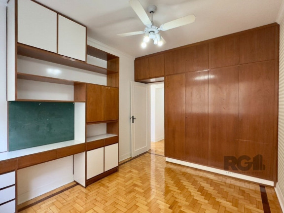 Imagem Apartamento com 3 Quartos à Venda, 170 m² em Centro Histórico - Porto Alegre Imagem Apartamento com 3 Quartos à Venda, 170 m² em Centro Histórico - Porto Alegre