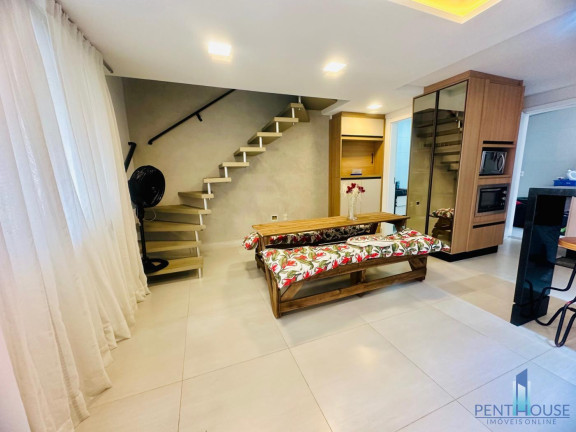 Imagem Sobrado com 2 Quartos à Venda, 71 m² em Tabuleiro - Camboriú Imagem Sobrado com 2 Quartos à Venda, 71 m² em Tabuleiro - Camboriú