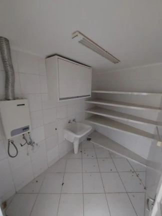Imagem Sobrado com 4 Quartos à Venda, 192 m² em Bom Retiro - Curitiba Imagem Sobrado com 4 Quartos à Venda, 192 m² em Bom Retiro - Curitiba