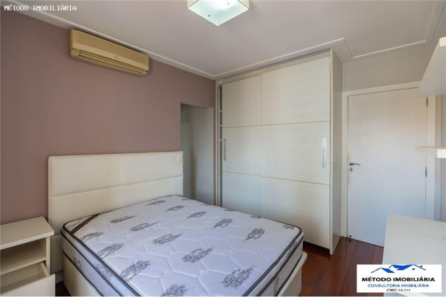 Imagem Imóvel com 3 Quartos à Venda, 230 m² em Moema - São Paulo Imagem Imóvel com 3 Quartos à Venda, 230 m² em Moema - São Paulo