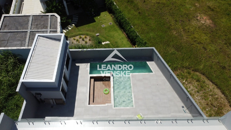 Imagem Sobrado com 6 Quartos à Venda, em Itaguaçu - São Francisco Do Sul Imagem Sobrado com 6 Quartos à Venda, em Itaguaçu - São Francisco Do Sul