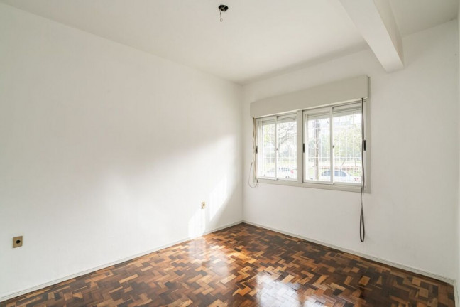 Imagem Imóvel com 1 Quarto à Venda, 48 m² em Passo Da Areia - Porto Alegre Imagem Imóvel com 1 Quarto à Venda, 48 m² em Passo Da Areia - Porto Alegre