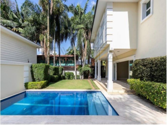 Imagem Imóvel com 4 Quartos à Venda, 813 m² em Jardim Petrópolis - São Paulo Imagem Imóvel com 4 Quartos à Venda, 813 m² em Jardim Petrópolis - São Paulo