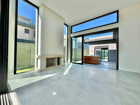 Imagem Casa com 3 Quartos à Venda, em -- - Xangri-la Imagem Casa com 3 Quartos à Venda, em -- - Xangri-la