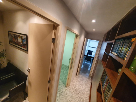 Sala Comercial à Venda, 40 m² em Centro - Niterói