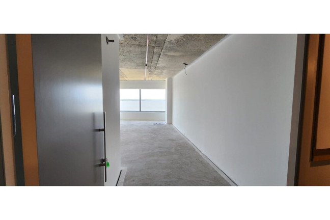 Sala Comercial à Venda, 37 m² em Cristal - Porto Alegre