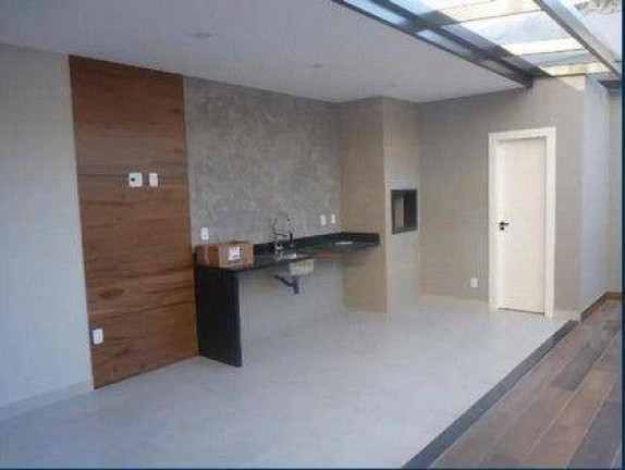 Imagem Casa com 4 Quartos à Venda, 220 m² em Piratininga - Niterói Imagem Casa com 4 Quartos à Venda, 220 m² em Piratininga - Niterói
