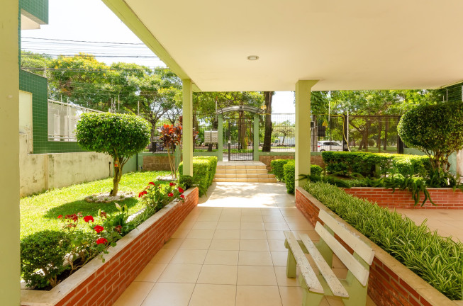 Imagem Imóvel com 2 Quartos à Venda, 64 m² em Jardim Botânico - Porto Alegre Imagem Imóvel com 2 Quartos à Venda, 64 m² em Jardim Botânico - Porto Alegre