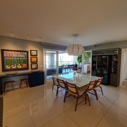 Imagem Apartamento com 4 Quartos à Venda, 242 m² em Jardim Goiás - Goiânia