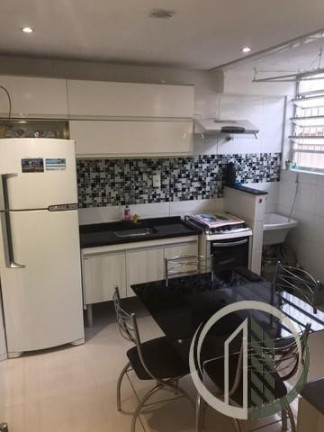 Imagem Apartamento com 2 Quartos à Venda, 70 m² em Ponta Da Praia - Santos