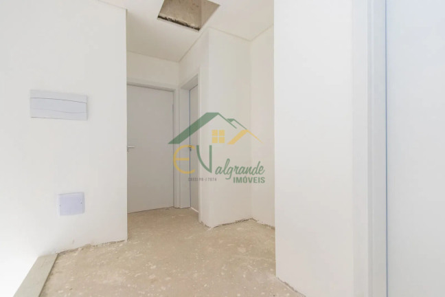 Imagem Sobrado com 3 Quartos à Venda, 145 m² em Uberaba - Curitiba Imagem Sobrado com 3 Quartos à Venda, 145 m² em Uberaba - Curitiba