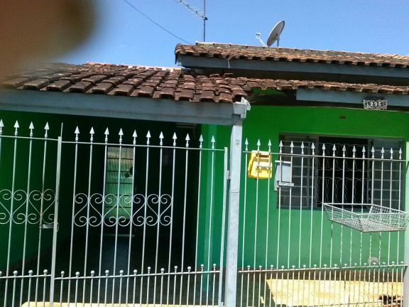 Imagem Casa com 4 Quartos à Venda, 150 m² em Alto Do Cardoso - Pindamonhangaba Imagem Casa com 4 Quartos à Venda, 150 m² em Alto Do Cardoso - Pindamonhangaba