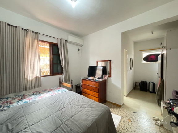 Imagem Casa com 3 Quartos à Venda, 189 m² em Centro - Ubatuba Imagem Casa com 3 Quartos à Venda, 189 m² em Centro - Ubatuba