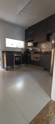 Imagem Casa com 4 Quartos à Venda, 120 m² em Ipitanga - Lauro De Freitas Imagem Casa com 4 Quartos à Venda, 120 m² em Ipitanga - Lauro De Freitas